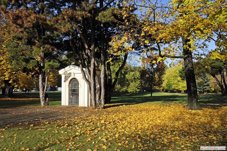 SCHLOSSPARK